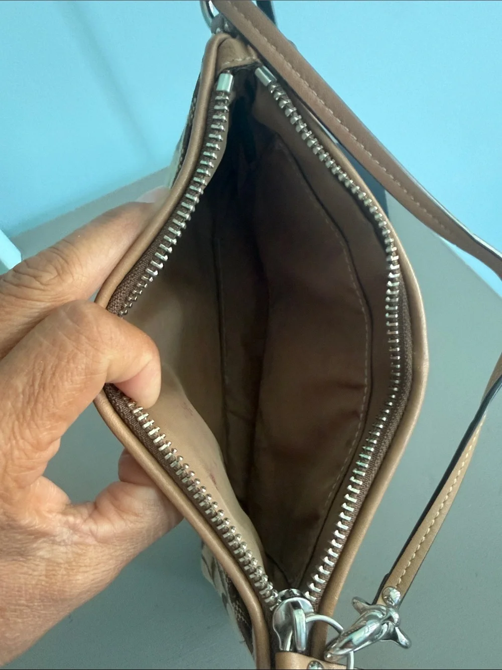 Coach wristlet signature